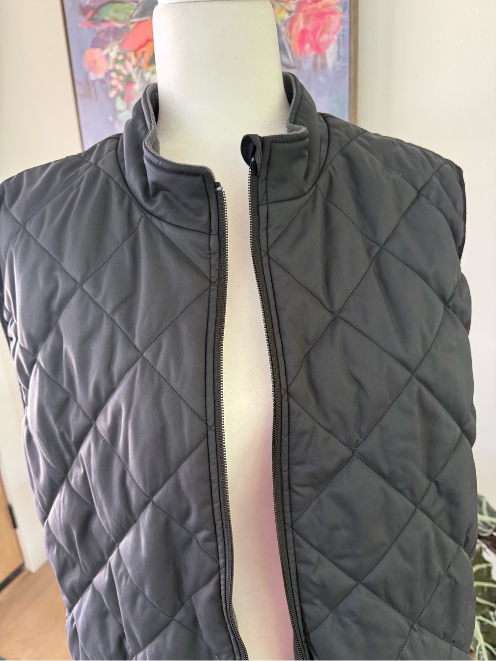 Men’s Reversable Nike Vest with Fleece Lining - Picture 2 of 7
